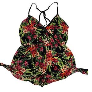 Woman's Band Of Gypsies Halter Strappy Back Romper Floral Jumper V Neck Size Med